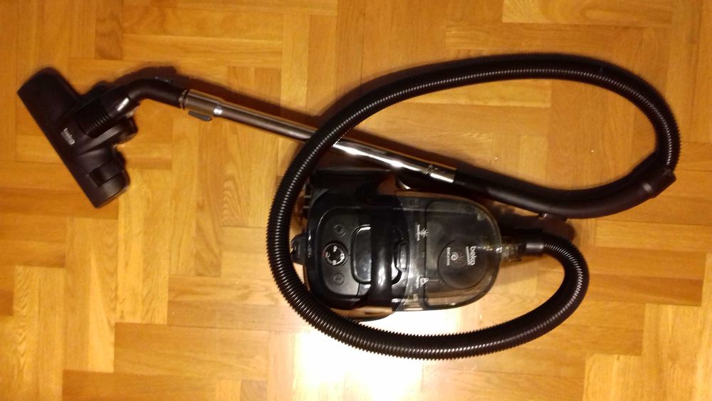 Odkurzacz bezworkowy Beko nie Zelmer Philips Bosch