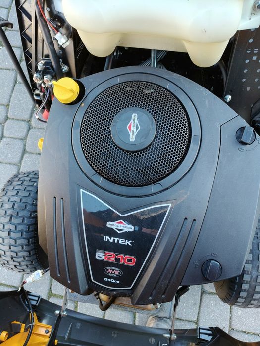 Kosiarka traktorek Stiga Estate 21KM