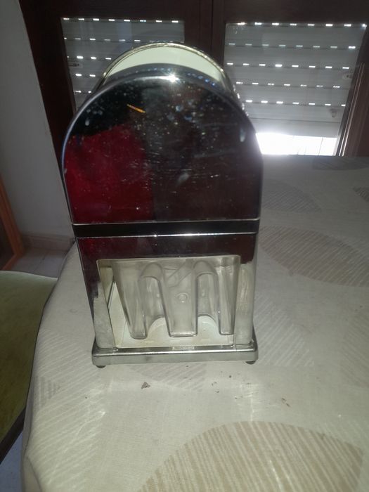Moedor de gelo como novo