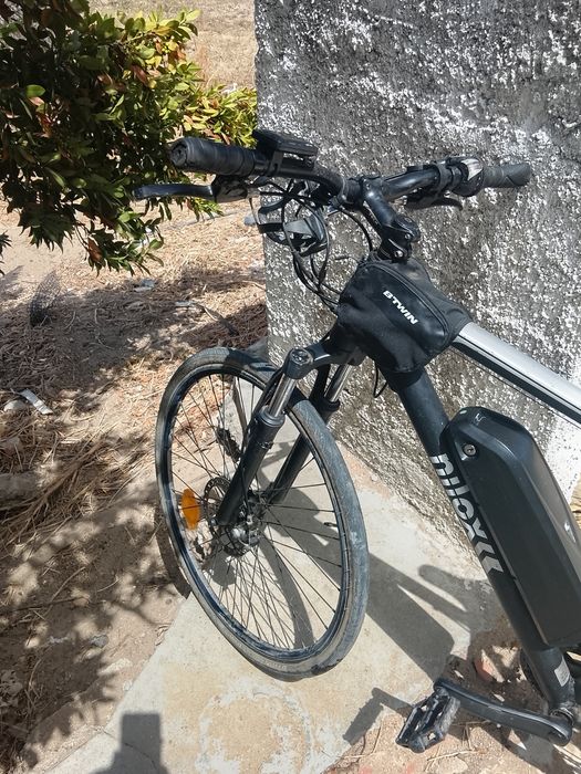 Vende se bicicleta elétrica semi nova