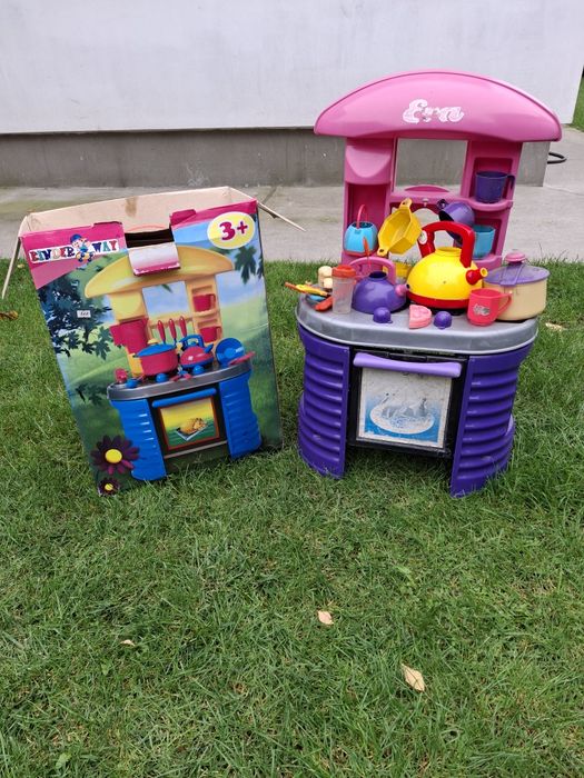 Дитяча кухня посудка