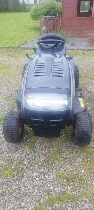 Traktorek do trawy MTD