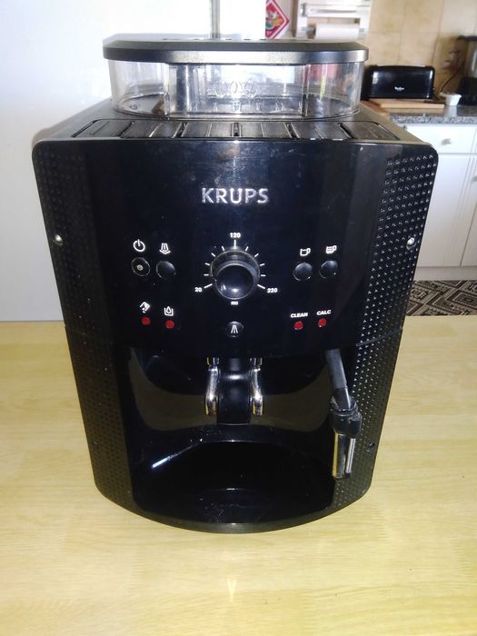 Máquina café Krups automática