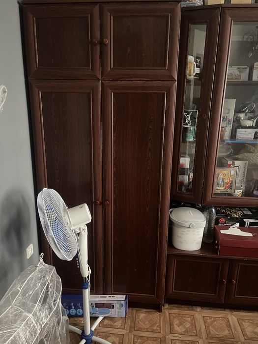 Продаю мебиль шкафи