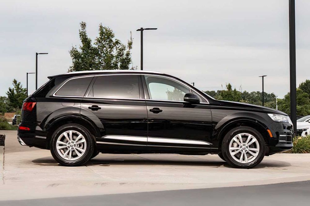 Audi Q7      2019