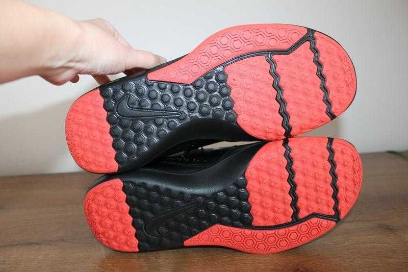 Кросівки Nike legend