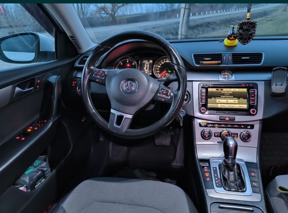 Volkswagen Passat B7 2012