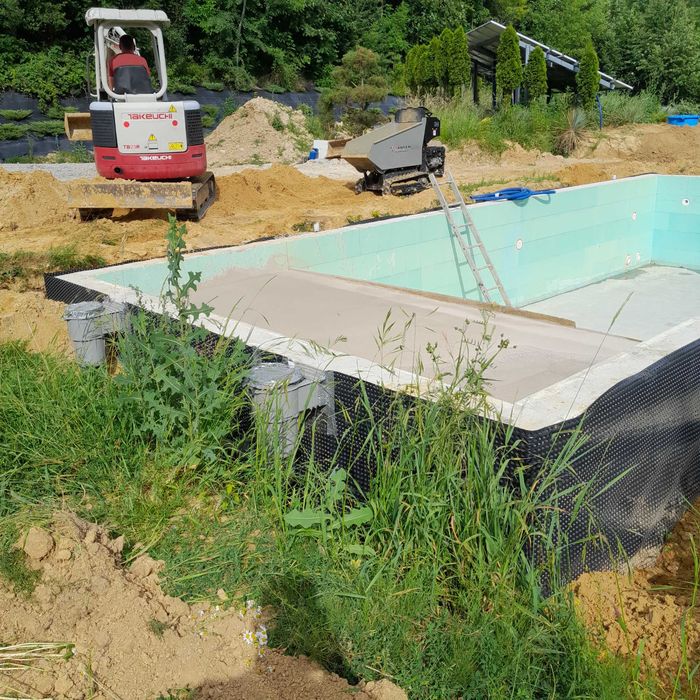 ODWODNIENIA Rozbiurki budynków sprzatanie dzialek uslugi Koparka