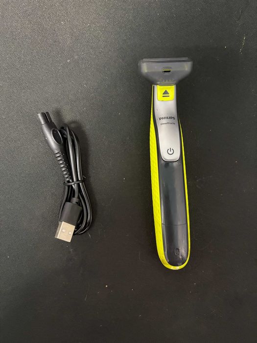 Електростанок Philips OneBlade 360 QP2734