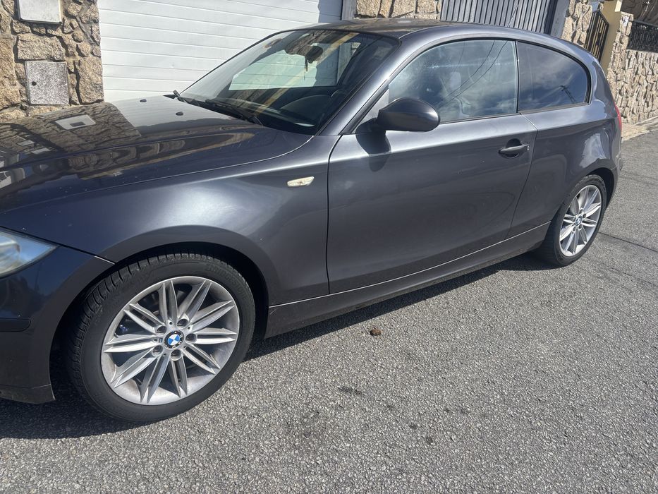 Vendo bmw118d  ou troco