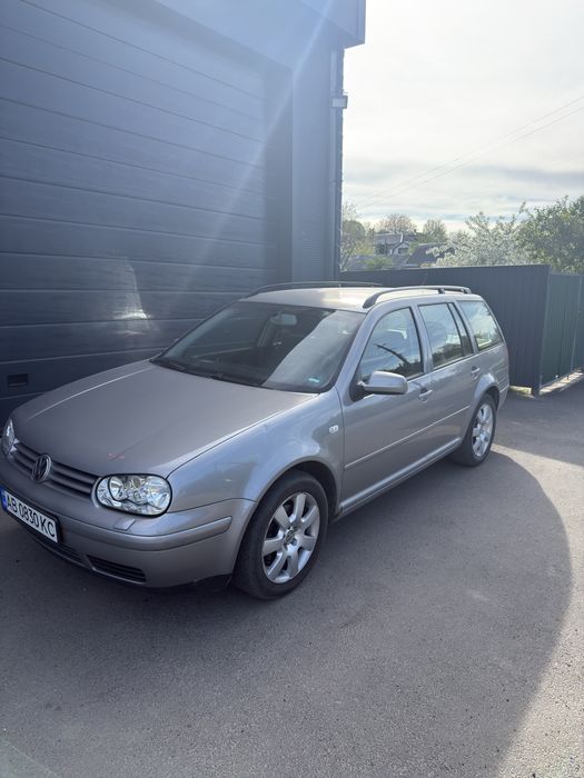 Продам Volkswagen Golf IV 1.6