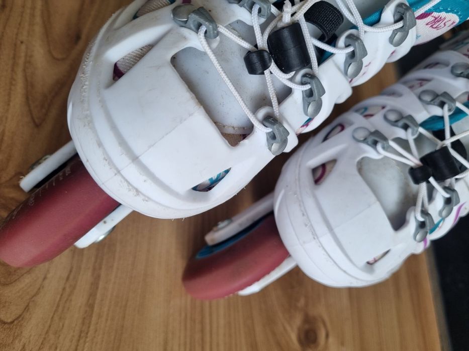 Роликові ковзани для дівчинки