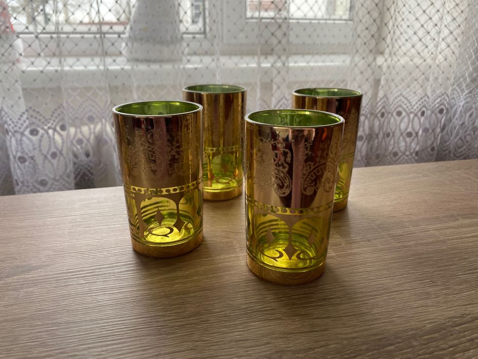 Красиві стаканчики