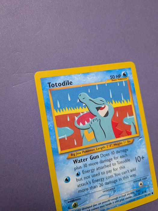 Karta Pokémon Totodile 85/105 Neo Genesis (2000) Vintage