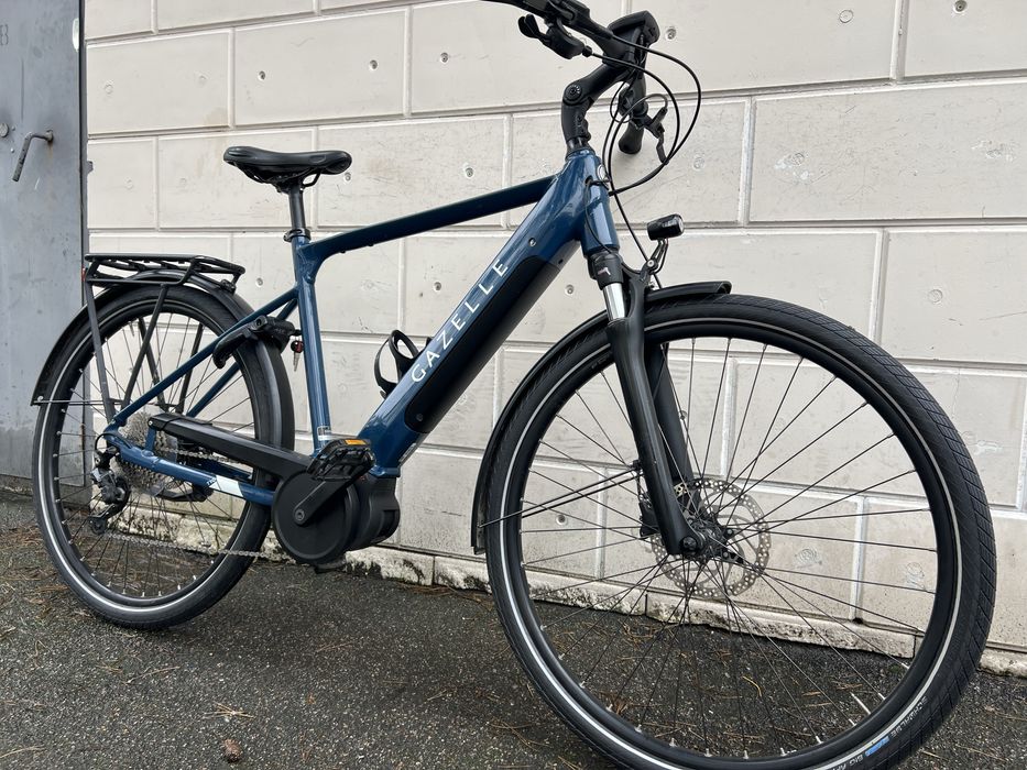 Електровелосипед Gazelle Medeo 2022 в чудовому стані