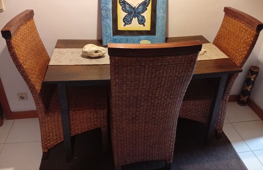 Cadeiras de sala em vime