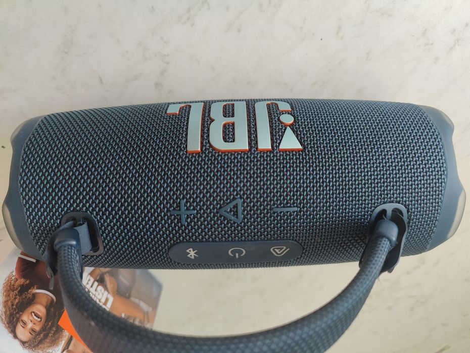 Jbl charge 6 , ідеальний стан, оригінал!
