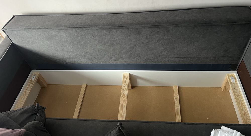 Диван єврокнижка