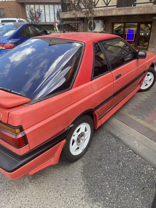 Nissan Sunny b12