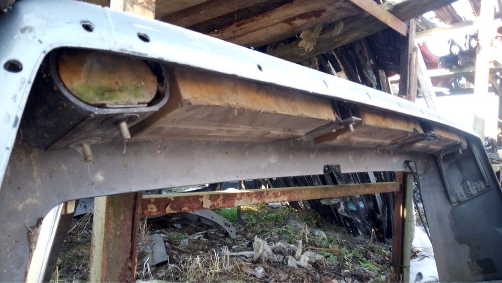 Бампер задній задний Mercedes W124 1248800340 Мерседес Авторозборка