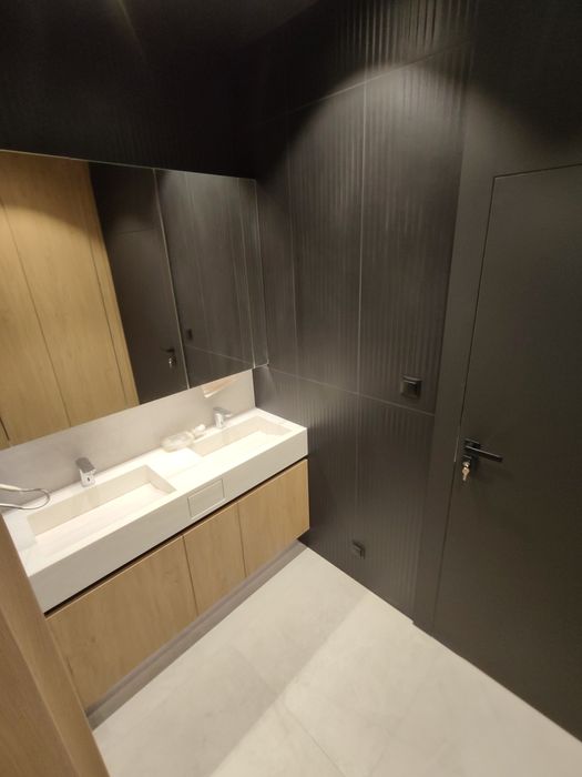 Umywalki i szafki łazienkowe na wymiar  z Corian Krion Grandex