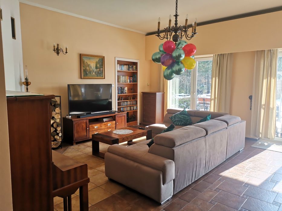 Wynajem Willa Szarlotta-noclegi, imprezy, kwatery pracownicze, jacuzzi