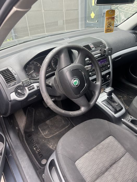 Skoda Octavia 2009 VIN TMBHJ61Z3A2025772 фото оголошення 6 з 8