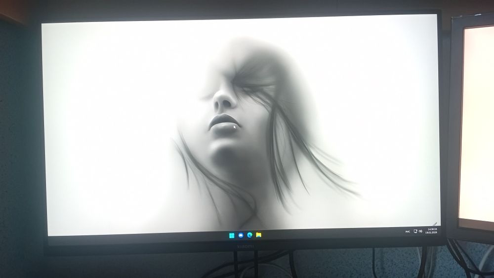 монитор Xiaomi 144hz 4k