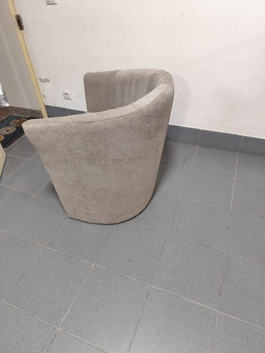 Cadeirão sofá castanho claro