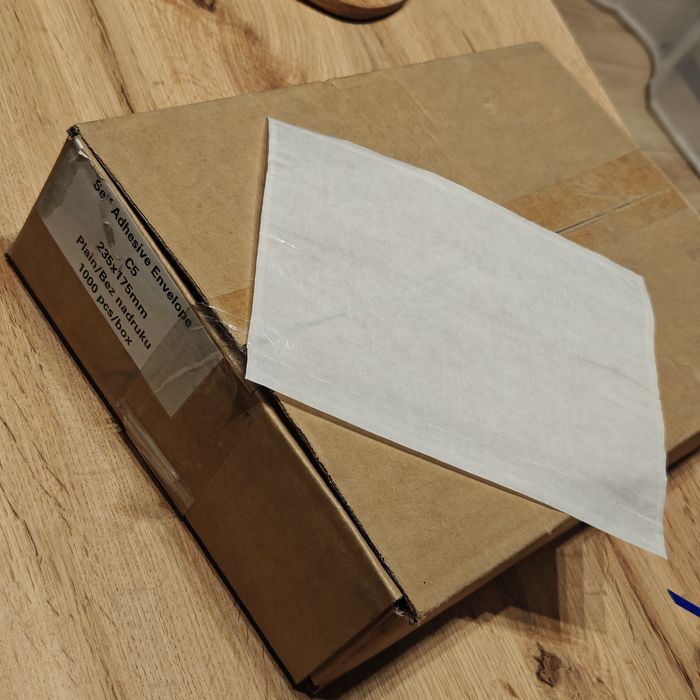 Przylgi kangurki doklejki koperty kurierskie C5 235x175 mm 1000 sztuk