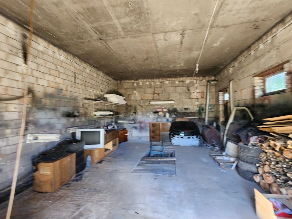 Вітаю. Продам будинок, газ, гараж, 12 соток, Боярка_Тарасівка.