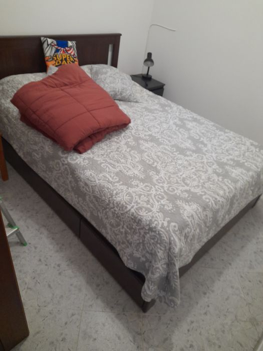 Cama de Casal 140x200 (RESERVADA)