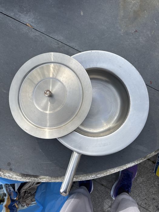 Aparadeira antiga inox