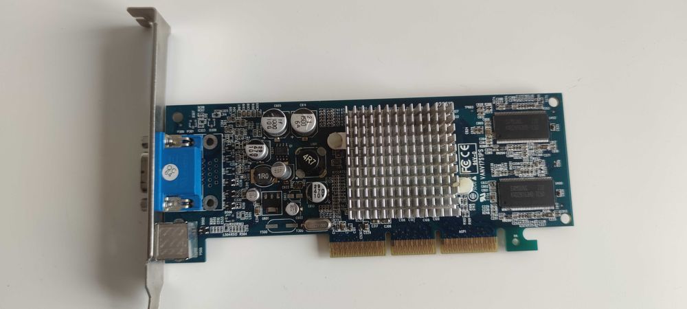 Placa vídeo GeForce 4MX 440