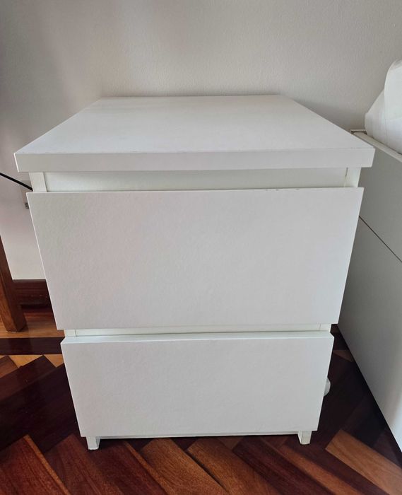 Cama IKEA Brimnes branco 140x200, estrado e colchão