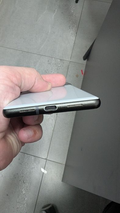 Google pixel 6 8/128 неверлок, отличное состояние!