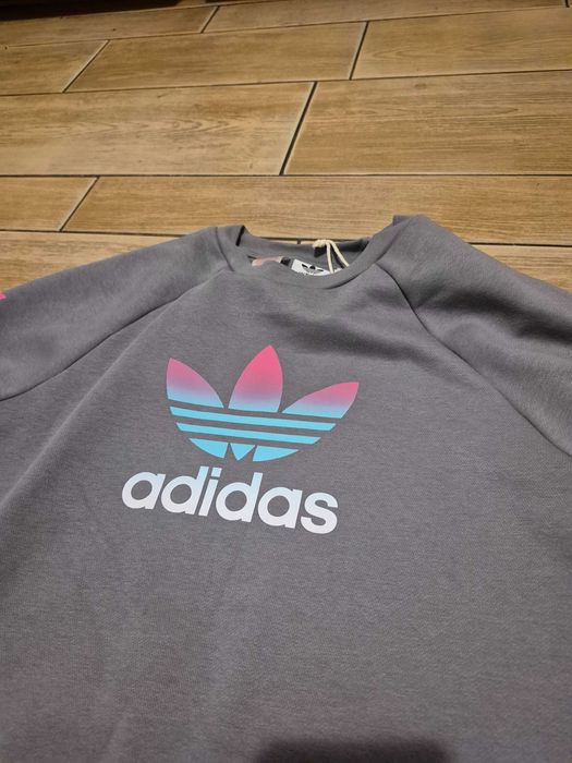 Dziewczęca bluza Adidas rozm.152 cm