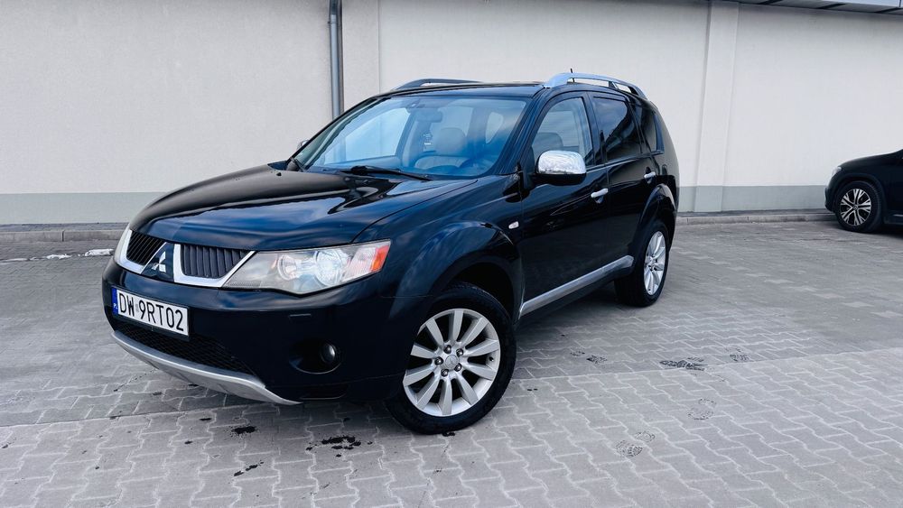 Mitsubishi Outlander Bardzo fajnie wyposażone 2,2 diesel 7-osobowy