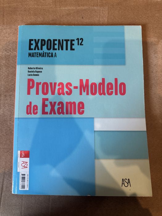 Caderno de atividades e provas modelo Matemática A (Expoente 12)