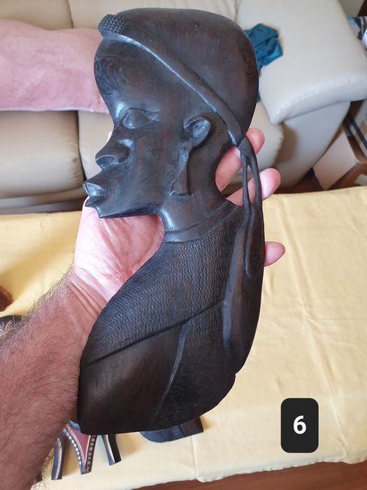 Arte Africana (Moçambique) - Esculturas em madeira  e pau preto