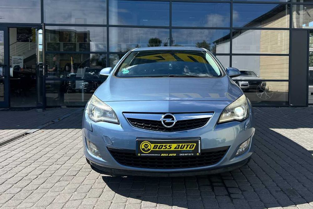 Opel Astra 2010