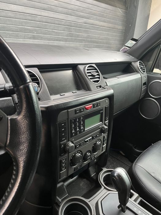 Land Rover Discovery HSE 7Lugares IRREPREENSIVEL