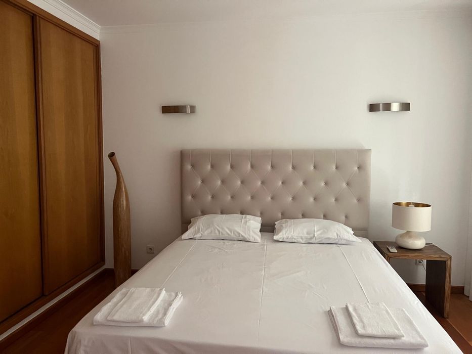Cama como em otimo estado como nova