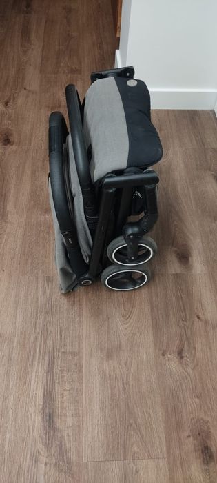 Carrinho de passeio bebe Cybex Beezy