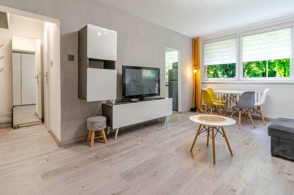 Przytulne nowoczesne studio 30m2 przy stawie Morawa w otoczeniu zieleni -idealne dla singla lub pary Katowice Sosnowiec Mysłowice mieszkanie kawalerka