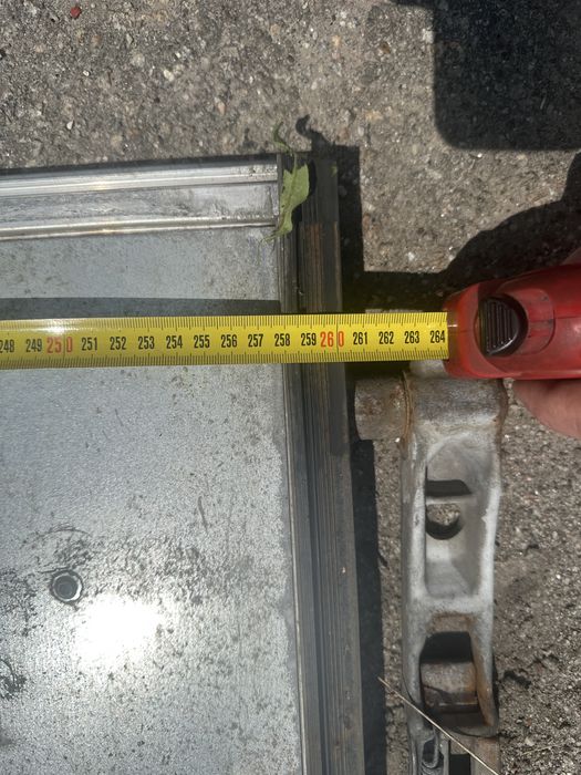 Ворота полупиицеп / прицеп