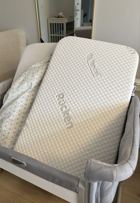 Łóżeczko bujak Chicco Next2Me Magic Evo materac dla dziecka niemowlaka