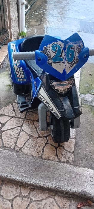 Moto a bateria de criança