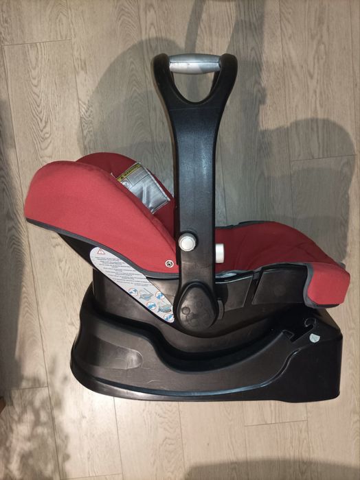 Fotelik samochodowy/ nosidełko Chicco 0-13 kg