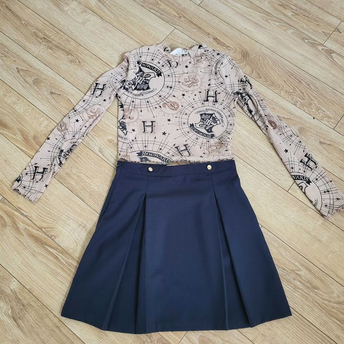 Komplet bluzka i spodniczka